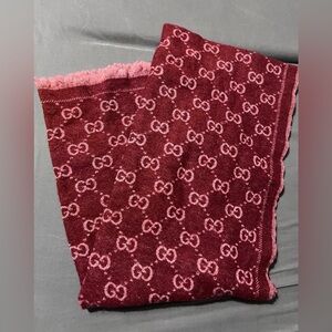 Gucci Red and Pink Scarf